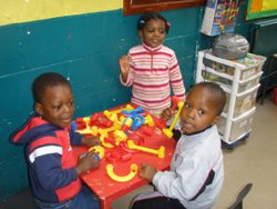 Kinderella children playing