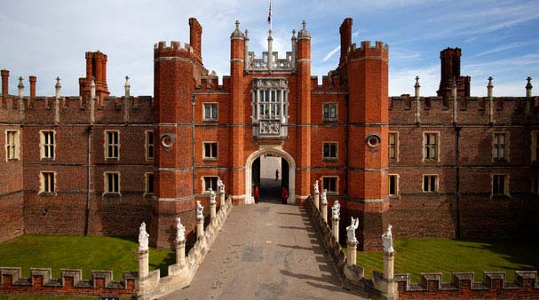 Hampton Court Palace